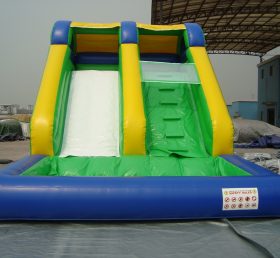 T8-1097 Classic Giant Inflatable Slides With Water Pool