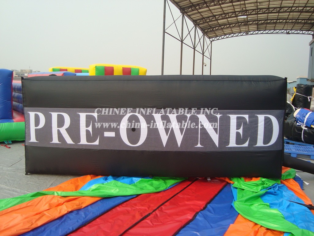 S4-192 Pre-Owned Advertising Inflatable