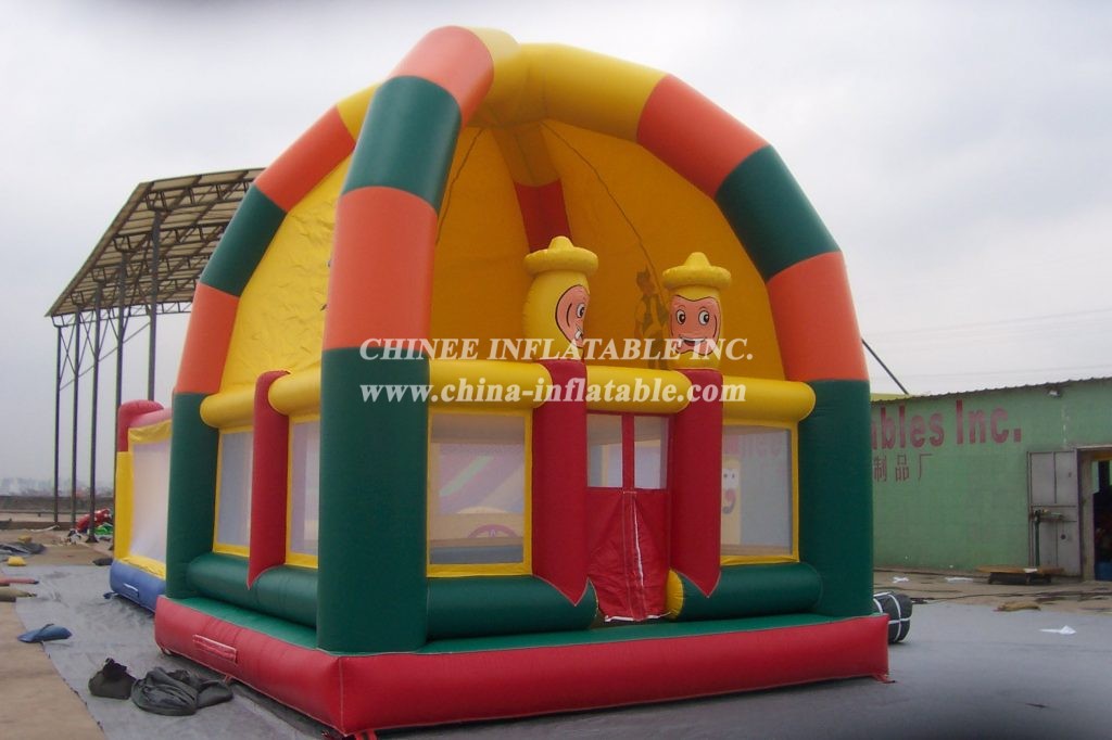 T1-146 Circus Inflatable Bouncer House