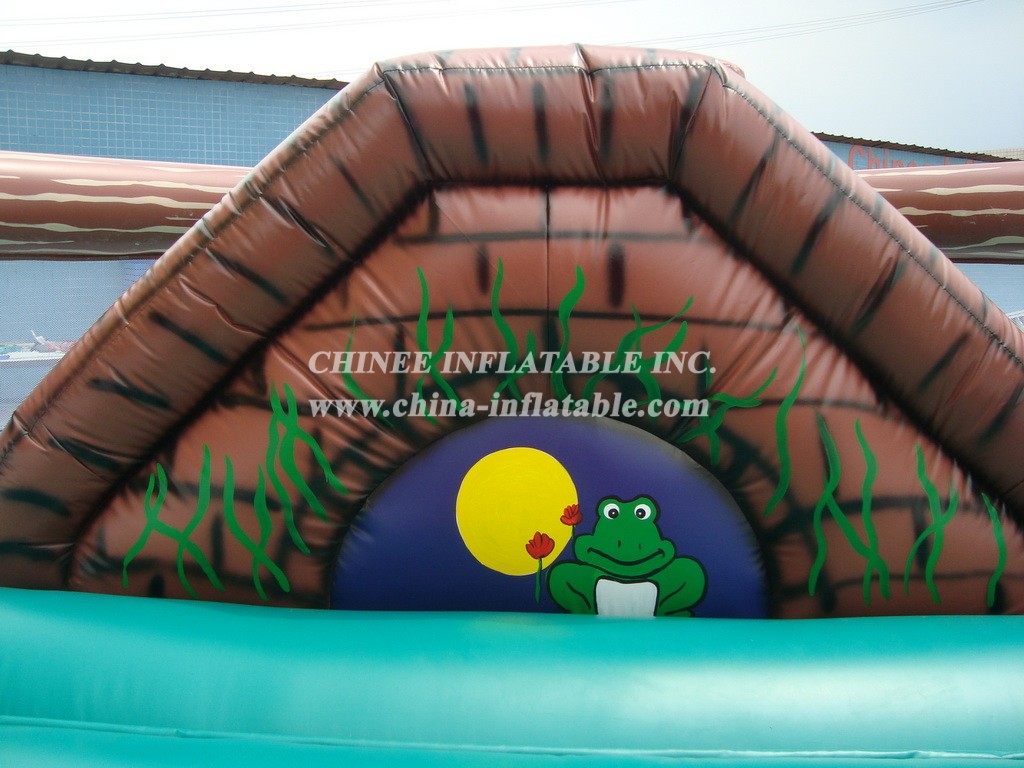 T2-2518 Farm Inflatable Bouncers