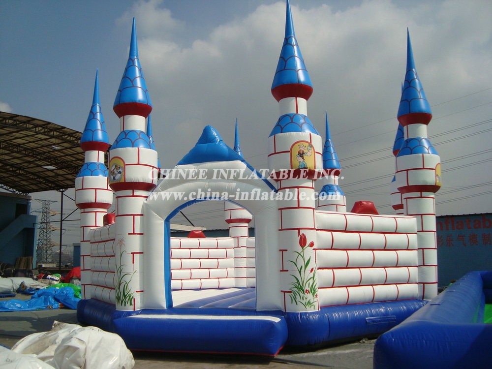 T5-151 Giant Inflatable Jumper Castle