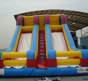 T8-213 Giant Inflatable Slide