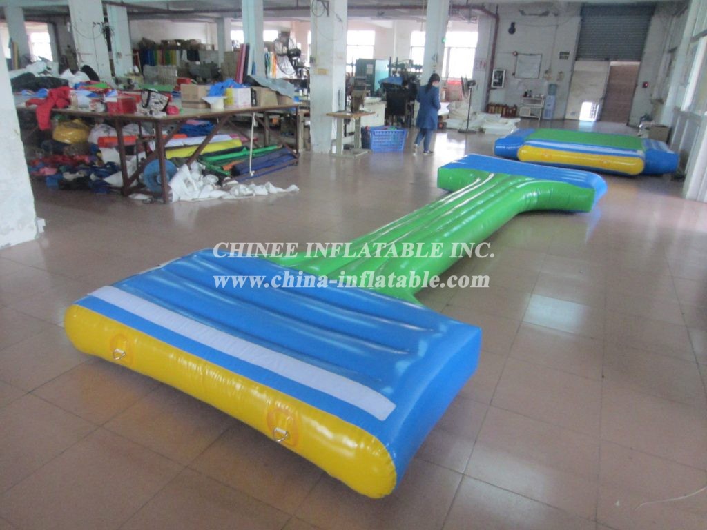 T10-222 Balance Beam Inflatable Water Sport Game