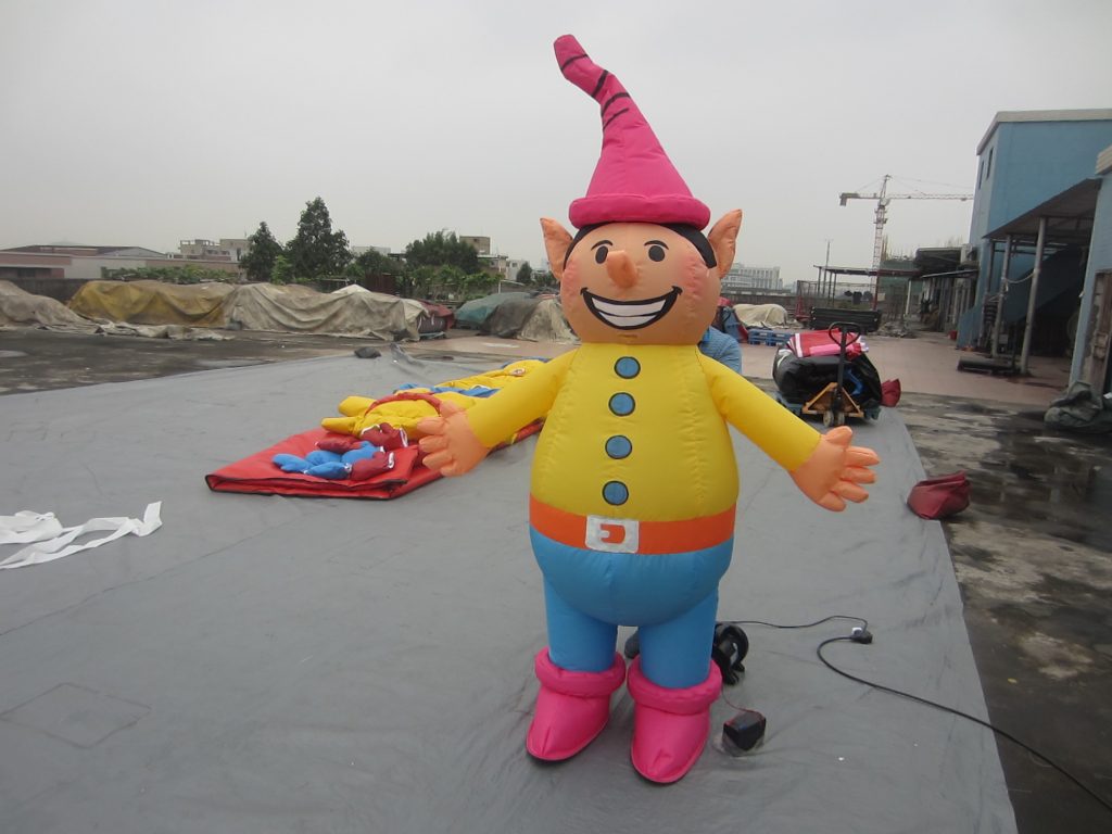 Cartoon2-206 Outdoor Inflatable Character 2.3M Height